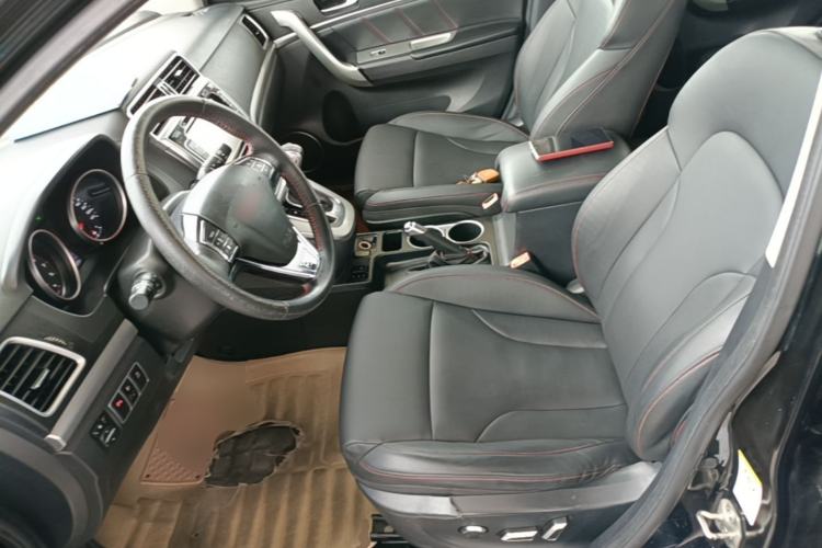 Used Haval H6 2015 Sport Edition 1.5T Automatic Two-Wheel Drive Luxury Model Left Front Seat