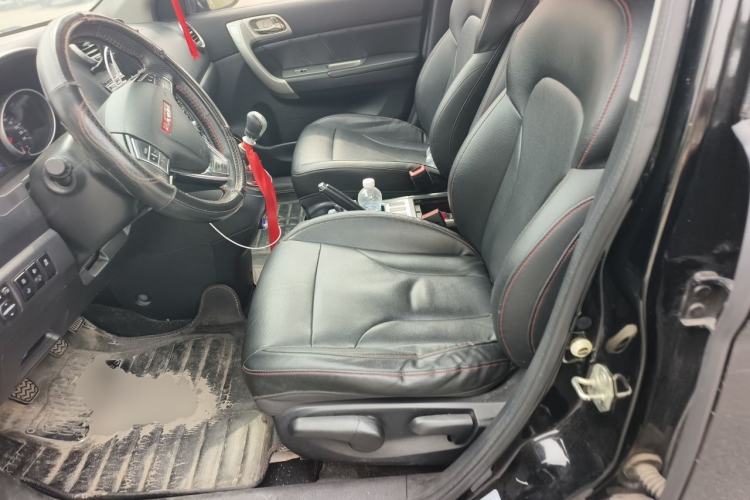 Used Haval H6 2015 Upgraded Model 1.5T Manual Two-Wheel Drive Elite Version Left Front Seat
