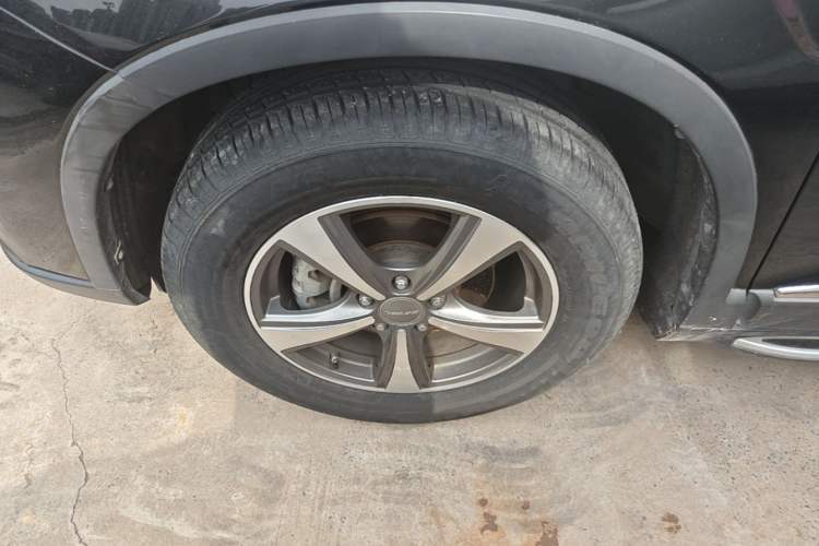 Used Haval H6 2015 Revised Version Sport Edition 1.5T Manual Transmission Two-Wheel Drive Elite Grade Left Front Wheel Hub