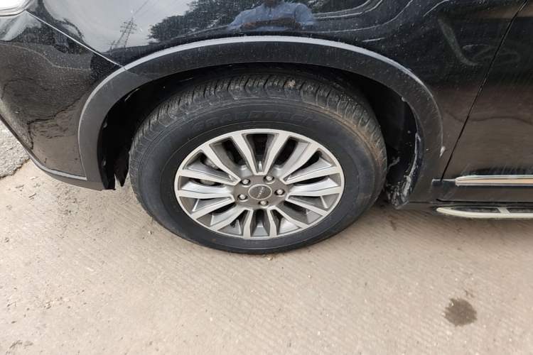 Used Haval H6 2015 Sport Edition 1.5T Automatic Two-Wheel Drive Luxury Model Left Front Wheel Hub