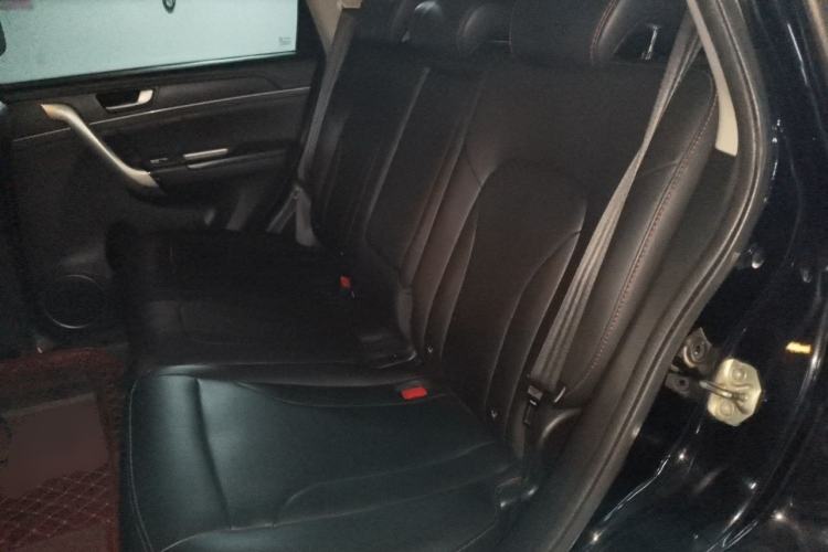 Used Haval H6 2015 Sport Edition 1.5T Automatic Two-Wheel Drive Luxury Model Left Rear Seat