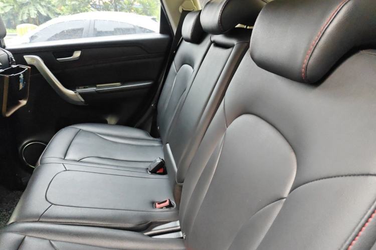 Used Haval H6 2015 Sport Edition 1.5T Manual Two-Wheel Drive Elite Model Left Rear Seat