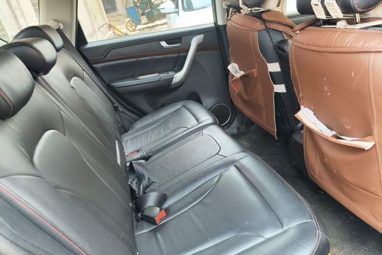 Used Haval H6 2015 Sport Edition 1.5T Manual Two-Wheel Drive Elite Model Left Rear Seat