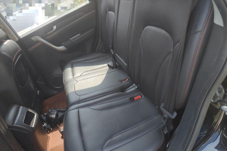 Used Haval H6 2015 Sport Edition 1.5T Automatic Two-Wheel Drive Luxury Model Left Rear Seat