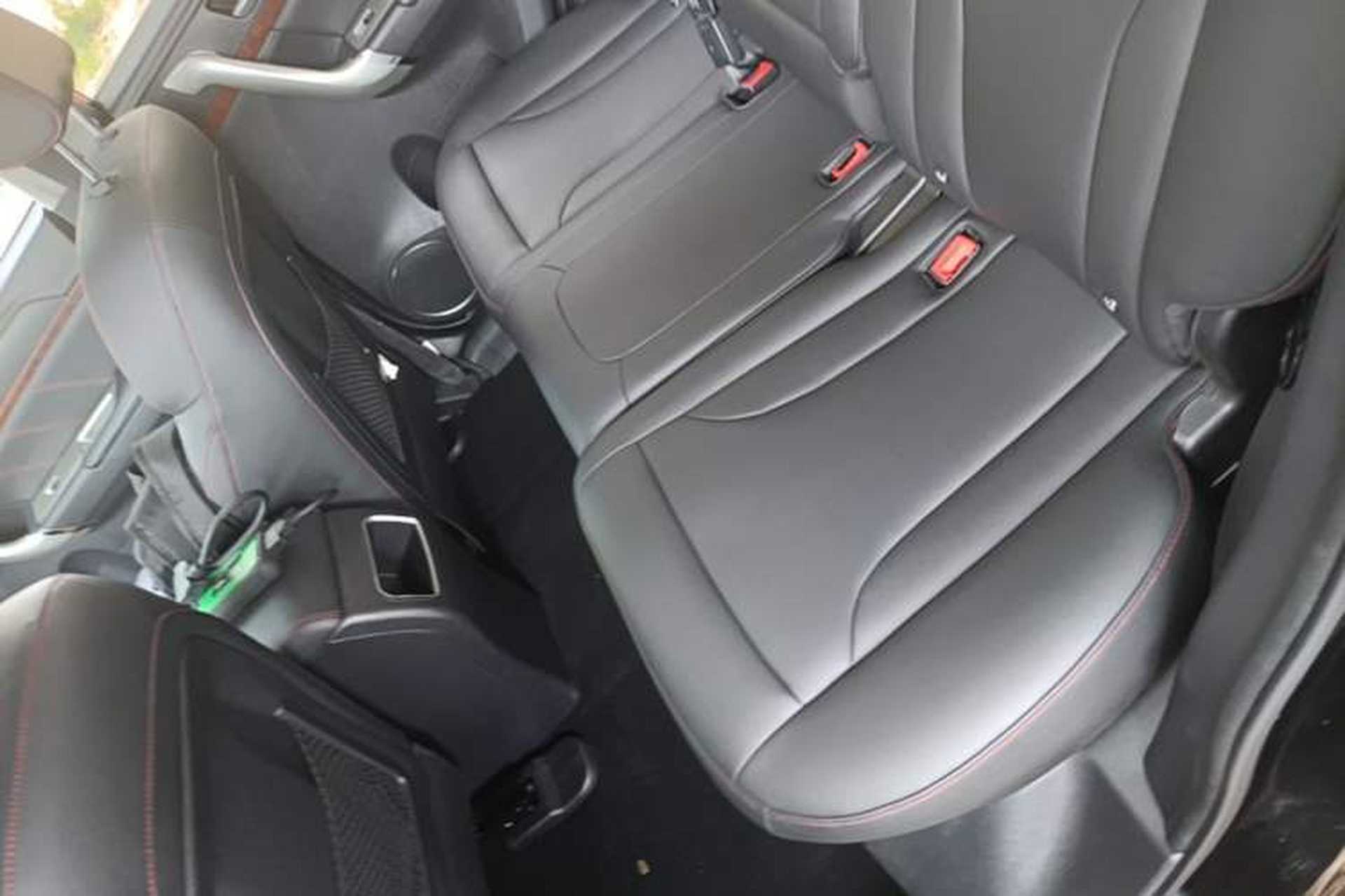 Used Haval H6 2015 Revised Version Sport Edition 1.5T Manual Two-Wheel Drive Premium Trim Left Rear Seat