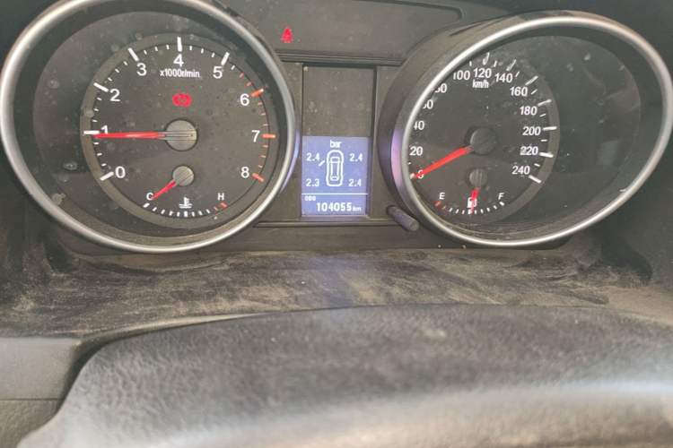 Used Haval H6 2015 Upgraded Model 1.5T Manual Two-Wheel Drive Elite Version Odometer Close Up