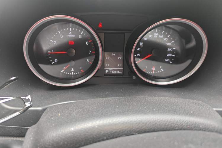Used Haval H6 2015 Sport Edition 1.5T Automatic Two-Wheel Drive Luxury Model Odometer Close Up