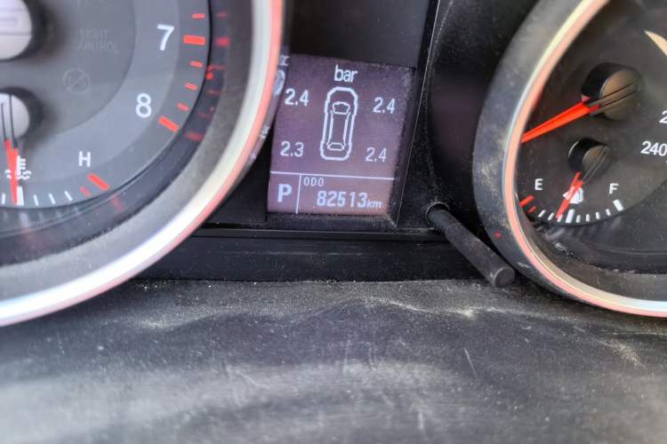 Used Haval H6 2015 Sport Edition 1.5T Automatic Two-Wheel Drive Luxury Model Odometer Close Up