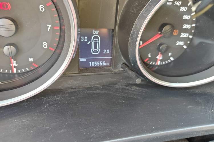 Used Haval H6 2015 Revised Version Sport Edition 1.5T Manual Transmission Two-Wheel Drive Elite Grade Odometer Close Up