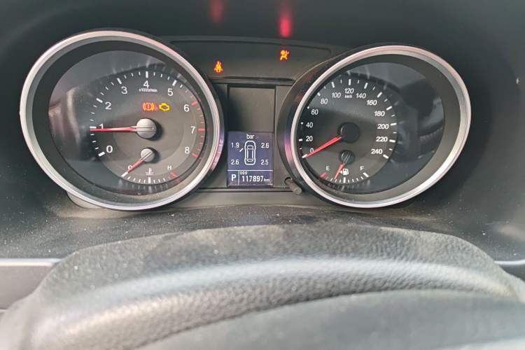 Used Haval H6 2015 Sport Edition 1.5T Automatic Two-Wheel Drive Luxury Model Odometer Close Up