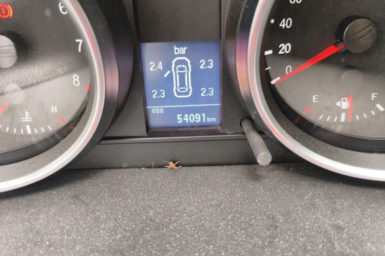 Used Haval H6 2015 Revised Version Sport Edition 1.5T Manual Transmission Two-Wheel Drive Elite Grade Odometer Close Up