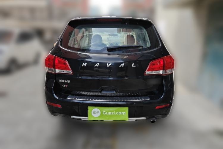 Used Haval H6 2015 Upgraded Model 1.5T Manual Two-Wheel Drive Elite Version Rear