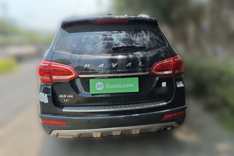 Used Haval H6 2015 Revised Version Sport Edition 1.5T Manual Transmission Two-Wheel Drive Elite Grade Rear