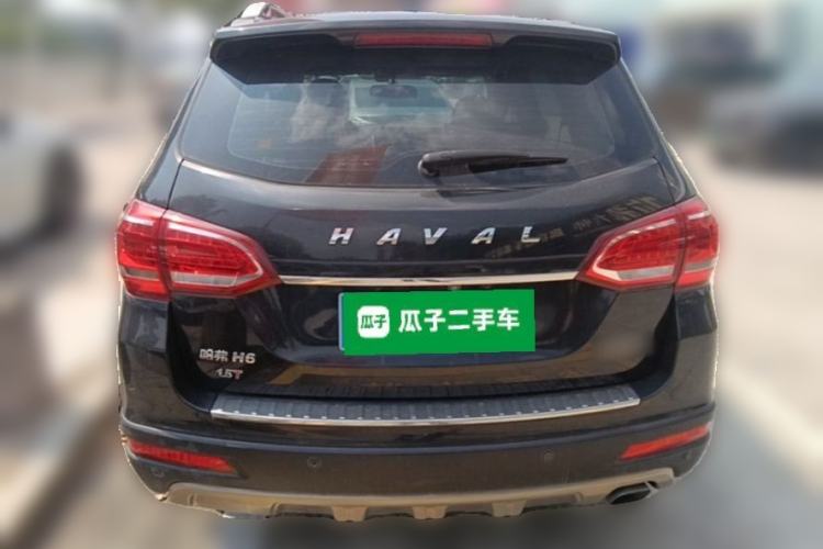 Used Haval H6 2015 Revised Version Sport Edition 1.5T Manual Transmission Two-Wheel Drive Elite Grade Rear