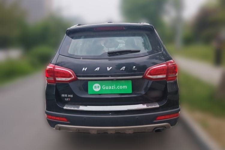Used Haval H6 2015 Revised Version Sport Edition 1.5T Manual Transmission Two-Wheel Drive Elite Grade Rear