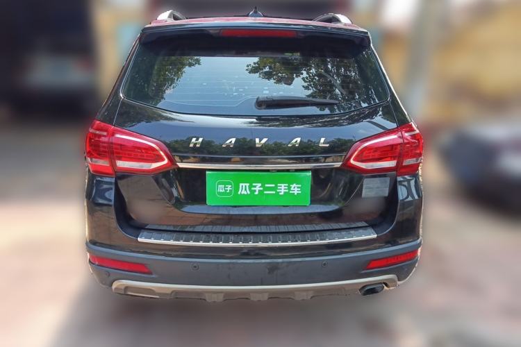 Used Haval H6 2015 Revised Version Sport Edition 1.5T Manual Transmission Two-Wheel Drive Elite Grade Rear