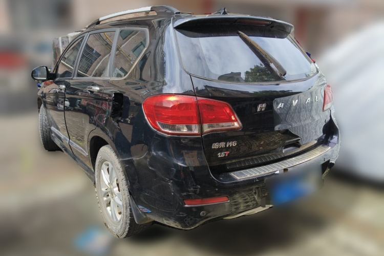 Used Haval H6 2015 Upgraded Model 1.5T Manual Two-Wheel Drive Elite Version Rear Left 45 Deg