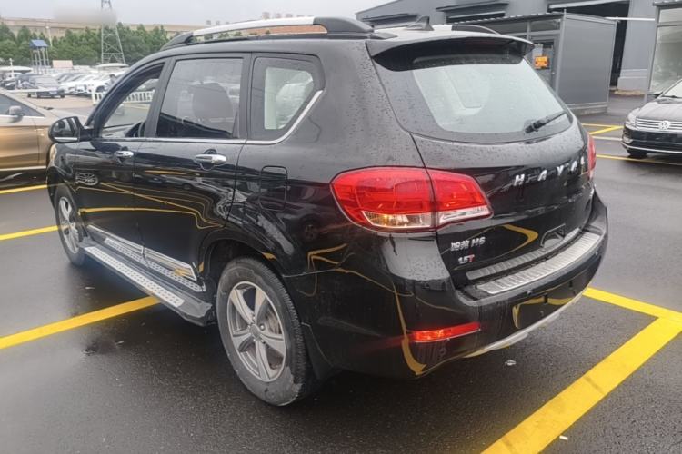 Used Haval H6 2015 Upgraded Model 1.5T Manual Two-Wheel Drive Elite Version Rear Left 45 Deg