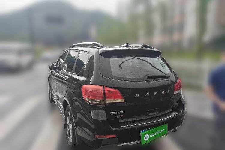 Used Haval H6 2015 Upgraded Model 1.5T Manual Two-Wheel Drive Elite Version Rear Left 45 Deg