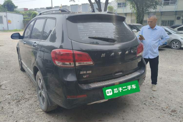 Used Haval H6 2015 Upgraded Model 1.5T Manual Two-Wheel Drive Elite Version Rear Left 45 Deg