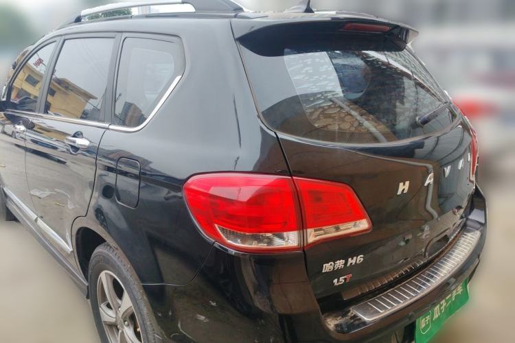 Used Haval H6 2015 Upgraded Model 1.5T Manual Two-Wheel Drive Elite Version Rear Left 45 Deg