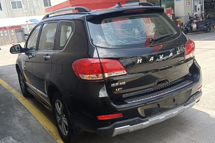 Used Haval H6 2015 Upgraded Model 1.5T Manual Two-Wheel Drive Elite Version Rear Left 45 Deg