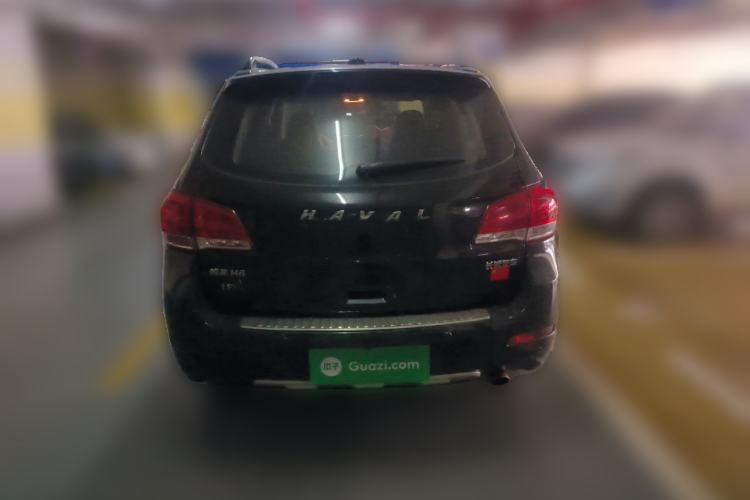 Used Haval H6 2015 Upgraded Model 1.5T Manual Two-Wheel Drive Elite Version Rear