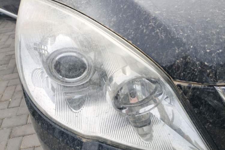 Used Haval H6 2015 Upgraded Model 1.5T Manual 4x4 Elite Version Right Front Headlight