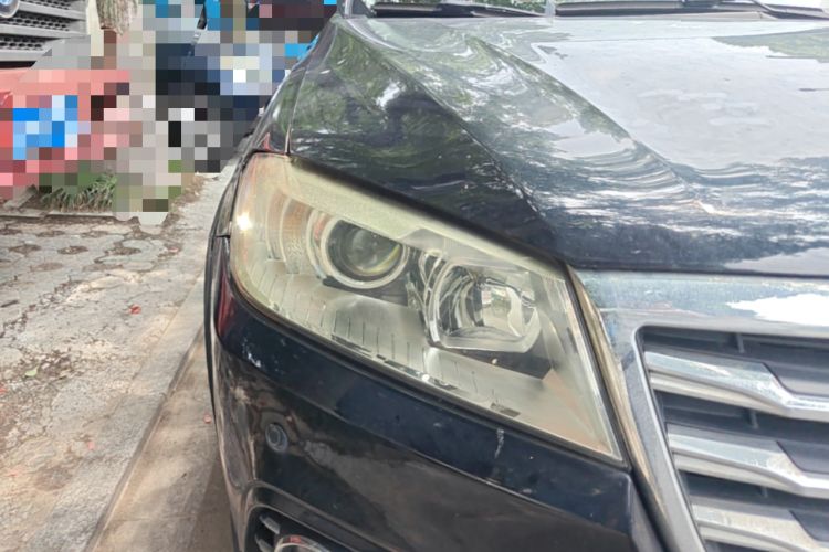 Used Haval H6 2015 Sport Edition 1.5T Automatic Two-Wheel Drive Luxury Model Right Front Headlight