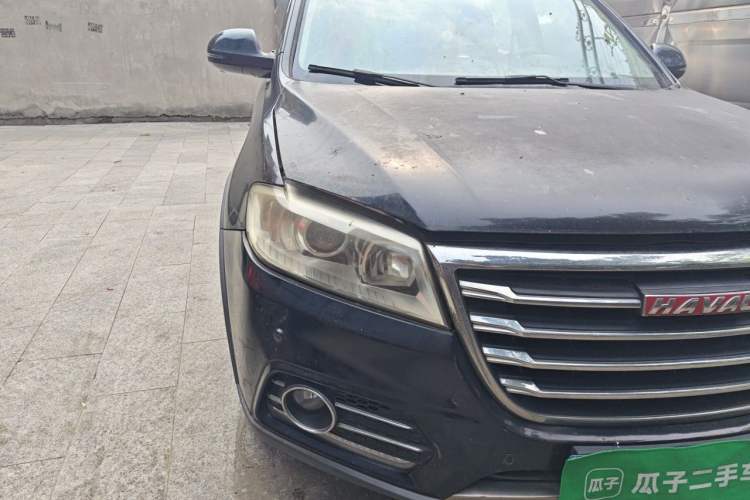 Used Haval H6 2015 Revised Version Sport Edition 1.5T Manual Transmission Two-Wheel Drive Elite Grade Right Front Headlight