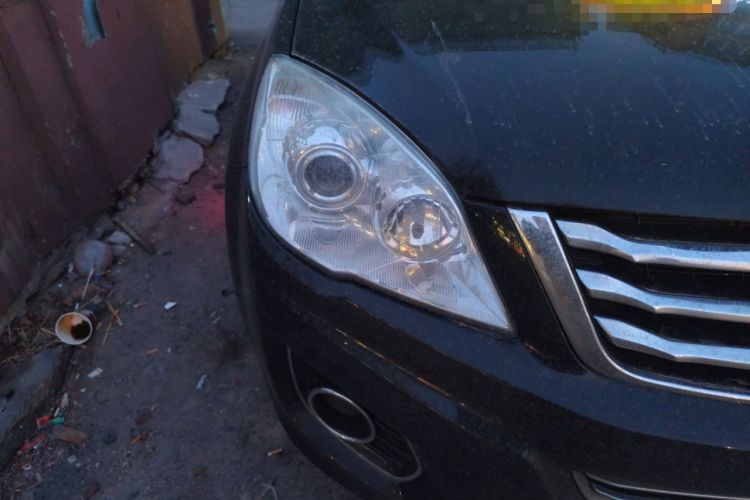 Used Haval H6 2015 Upgraded Model 1.5T Manual 4x4 Elite Version Right Front Headlight
