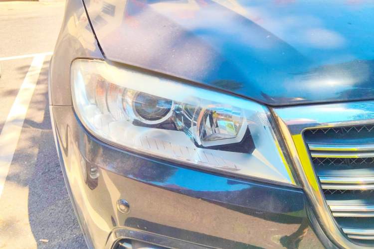 Used Haval H6 2015 Sport Edition 1.5T Manual Two-Wheel Drive Elite Model Right Front Headlight