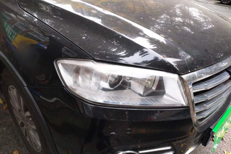 Used Haval H6 2015 Sport Edition 1.5T Automatic Two-Wheel Drive Luxury Model Right Front Headlight