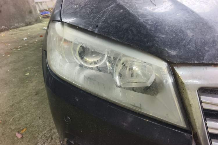 Used Haval H6 2015 Sport Edition 1.5T Automatic Two-Wheel Drive Luxury Model Right Front Headlight
