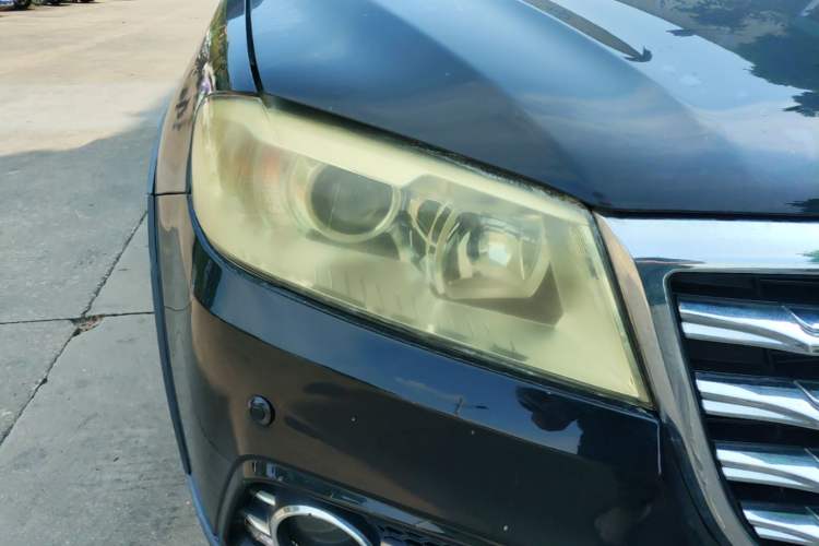 Used Haval H6 2015 Revised Version Sport Edition 1.5T Manual Transmission Two-Wheel Drive Elite Grade Right Front Headlight