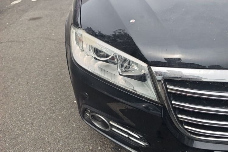 Used Haval H6 2015 Upgraded Model 1.5T Manual Two-Wheel Drive Prestige Version Right Front Headlight