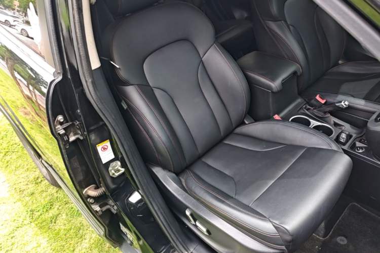 Used Haval H6 2015 Sport Edition 1.5T Automatic Two-Wheel Drive Luxury Model Right Front Seat