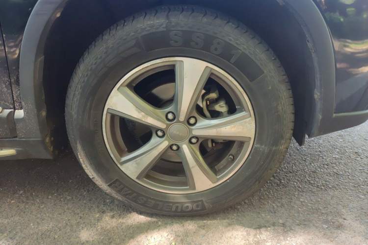 Used Haval H6 2015 Revised Version Sport Edition 1.5T Manual Transmission Two-Wheel Drive Elite Grade Right Front Wheel Hub