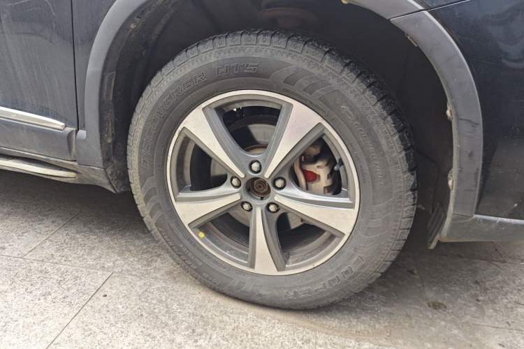 Used Haval H6 2015 Revised Version Sport Edition 1.5T Manual Transmission Two-Wheel Drive Elite Grade Right Front Wheel Hub