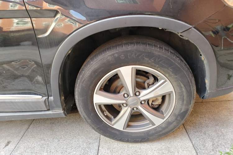 Used Haval H6 2015 Sport Edition 1.5T Manual Two-Wheel Drive Elite Model Right Front Wheel Hub