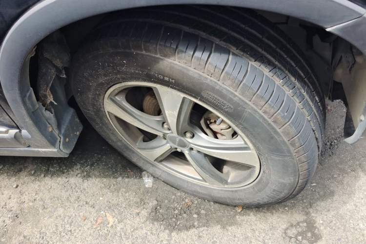 Used Haval H6 2015 Sport Edition 1.5T Manual Two-Wheel Drive Elite Model Right Front Wheel Hub