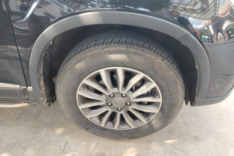 Used Haval H6 2015 Sport Edition 1.5T Automatic Two-Wheel Drive Luxury Model Right Front Wheel Hub