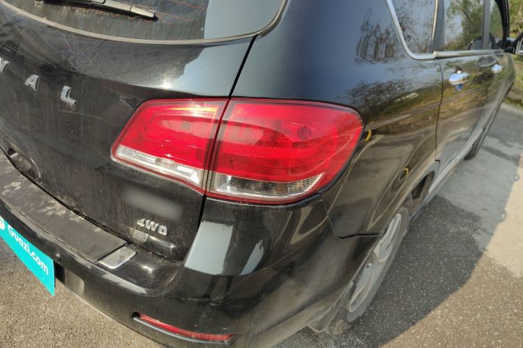 Used Haval H6 2015 Upgraded Model 1.5T Manual 4x4 Elite Version Right Rear Taillight