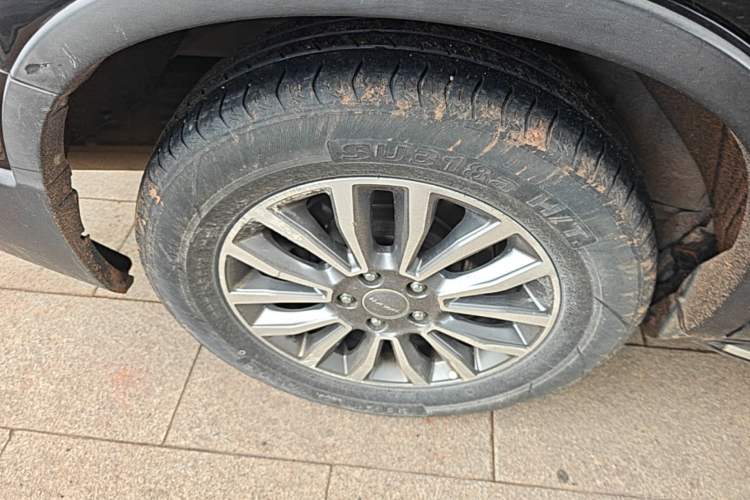 Used Haval H6 2015 Sport Edition 1.5T Automatic Two-Wheel Drive Luxury Model Right Rear Wheel Hub