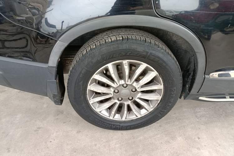 Used Haval H6 2015 Sport Edition 1.5T Automatic Two-Wheel Drive Luxury Model Right Rear Wheel Hub