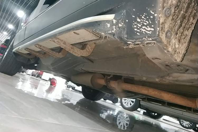 Used Haval H6 2015 Sport Edition 1.5T Automatic Two-Wheel Drive Luxury Model Right Side Sill