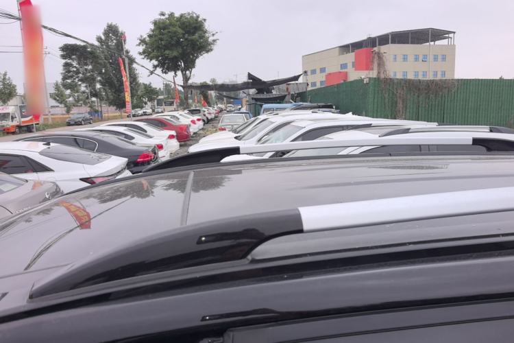 Used Haval H6 2015 Upgraded Model 1.5T Manual Two-Wheel Drive Elite Version Roof