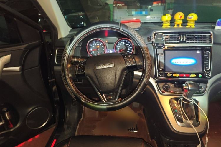 Used Haval H6 2015 Sport Edition 1.5T Automatic Two-Wheel Drive Luxury Model Steering Wheel