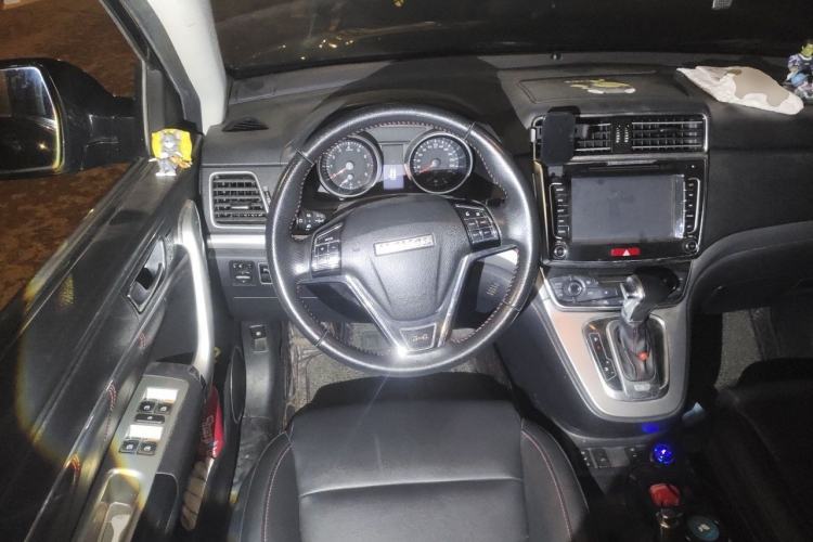 Used Haval H6 2015 Sport Edition 1.5T Automatic Two-Wheel Drive Luxury Model Steering Wheel