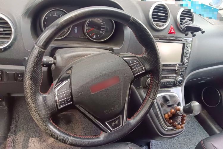 Used Haval H6 2015 Upgraded Model 1.5T Manual Two-Wheel Drive Elite Version Steering Wheel